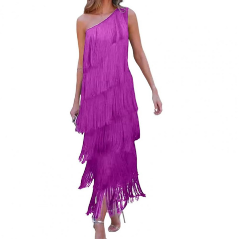 Eva – El vestido con flecos espectaculares