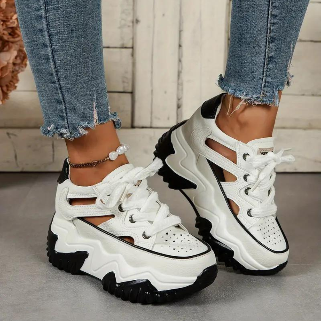 Ergo Diva track shoes