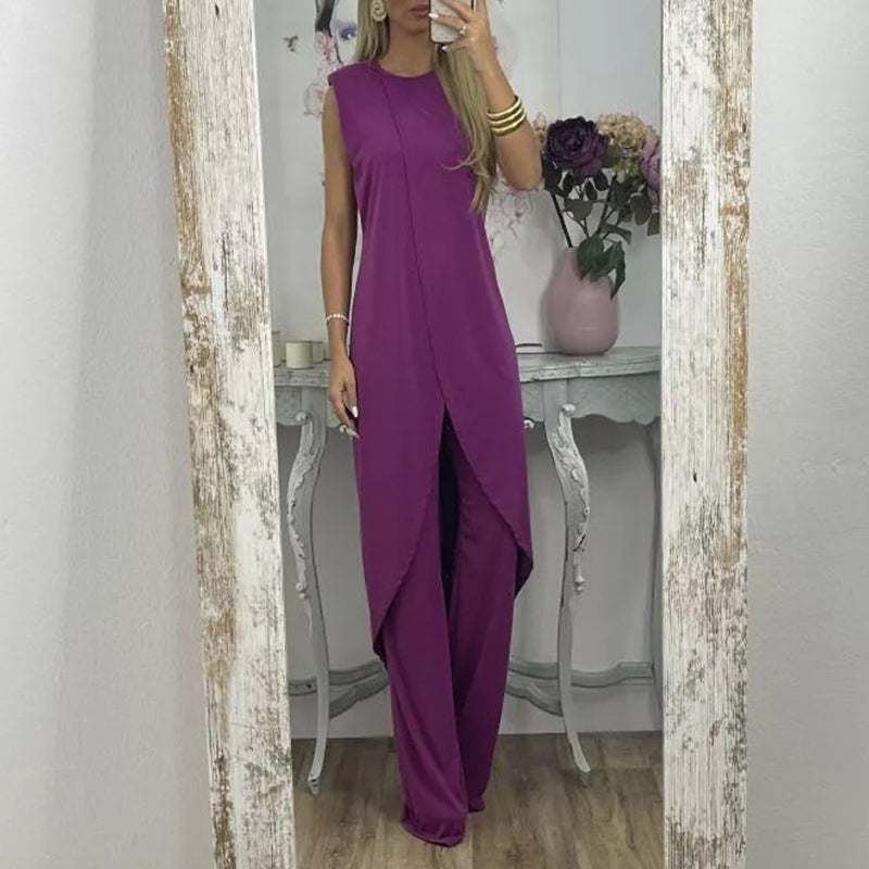 Two-piece sleeveless women's set with a round neckline