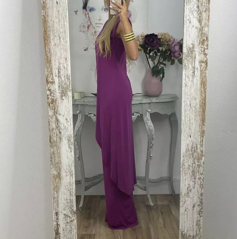 Conjunto de mujer de dos piezas sin mangas con escote redondo.