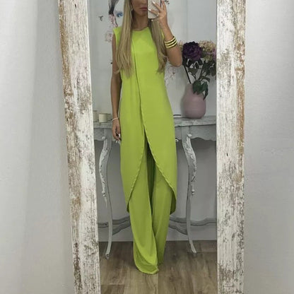 Conjunto de mujer de dos piezas sin mangas con escote redondo.