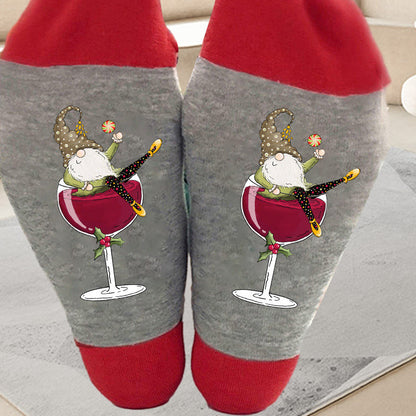 Calcetines unisex de caña alta con diseño de gnomo y copa de vino