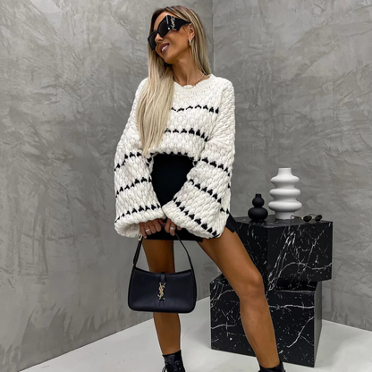 Black and white knitted sweater 