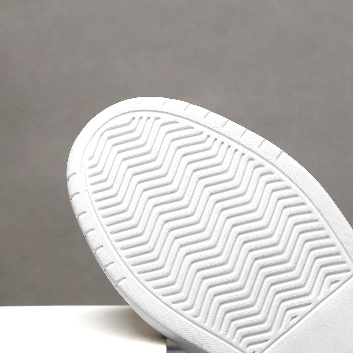 Tenis Classic™ + Calcetines