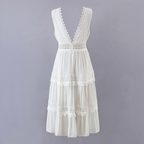 Paulina – Vestido de tirantes de encaje con escote en V